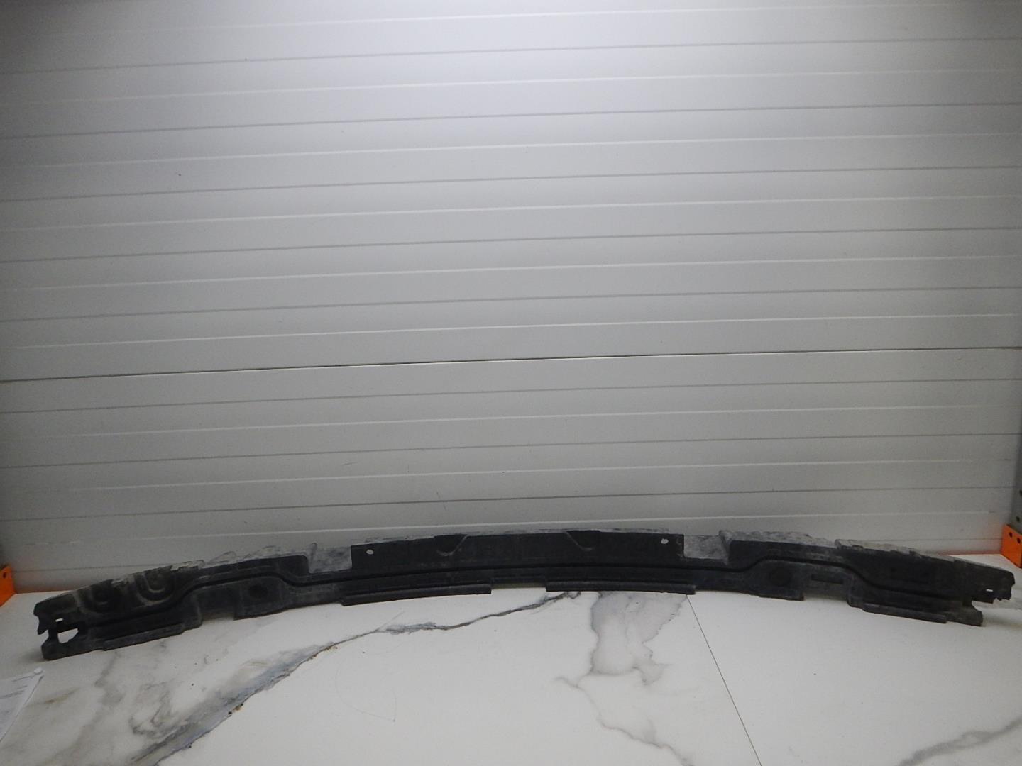 Наполнитель переднего бампера