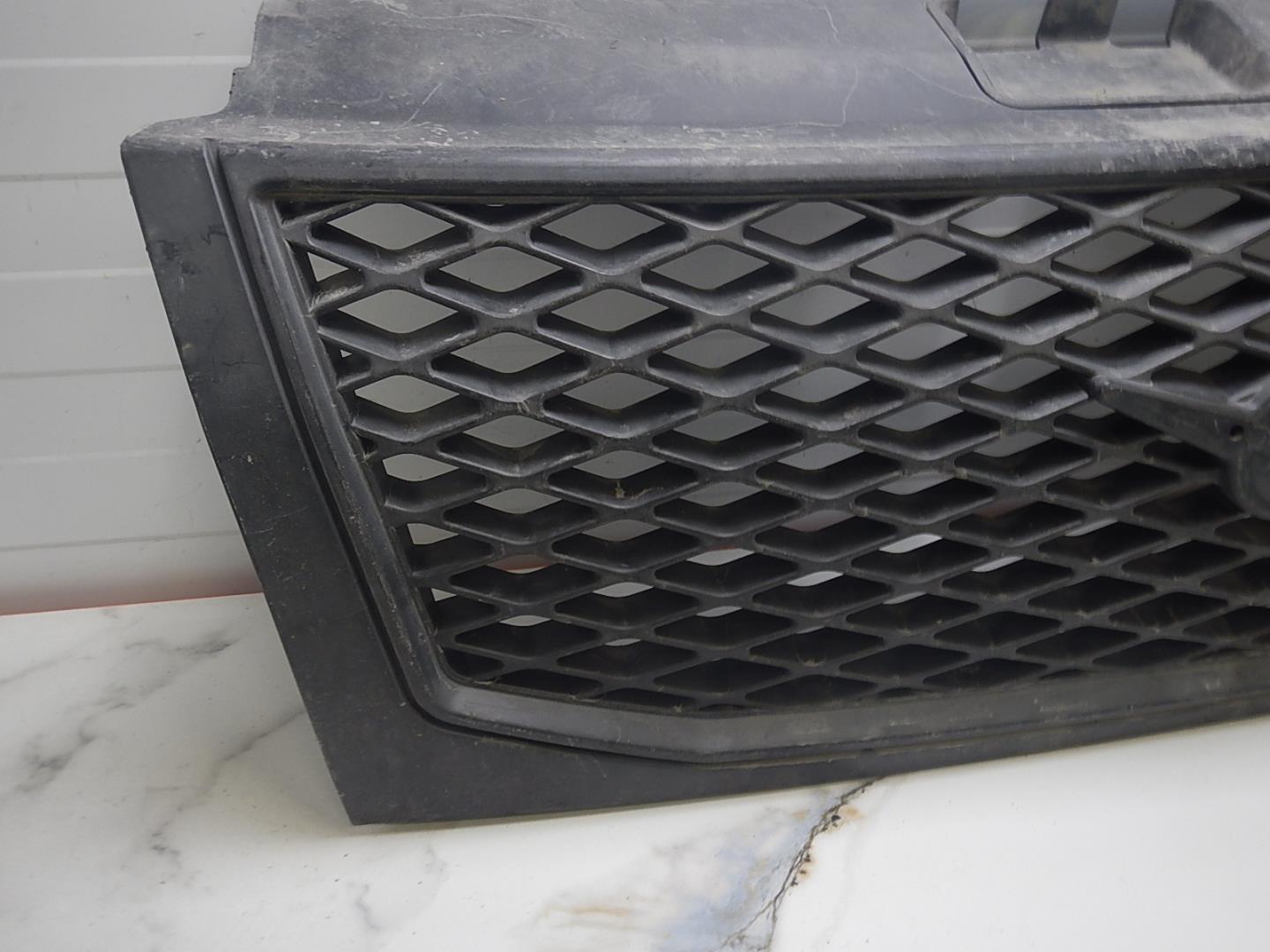 Решетка радиатора