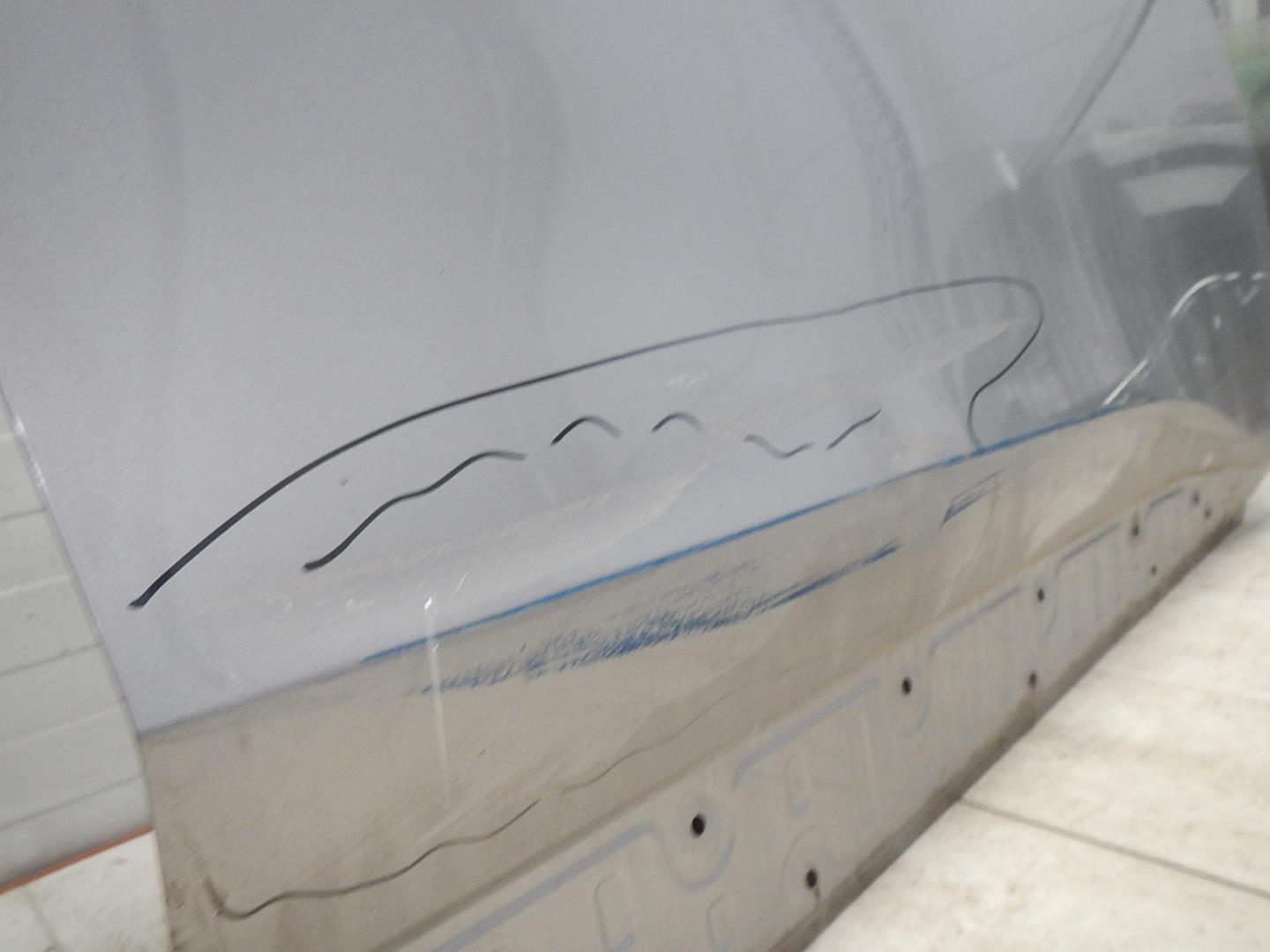 Дверь передняя правая