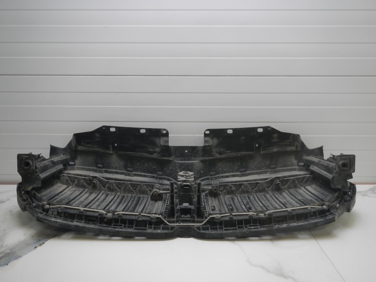 Решетка радиатора