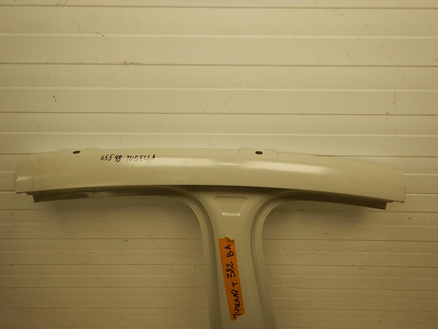 Кузовной элемент