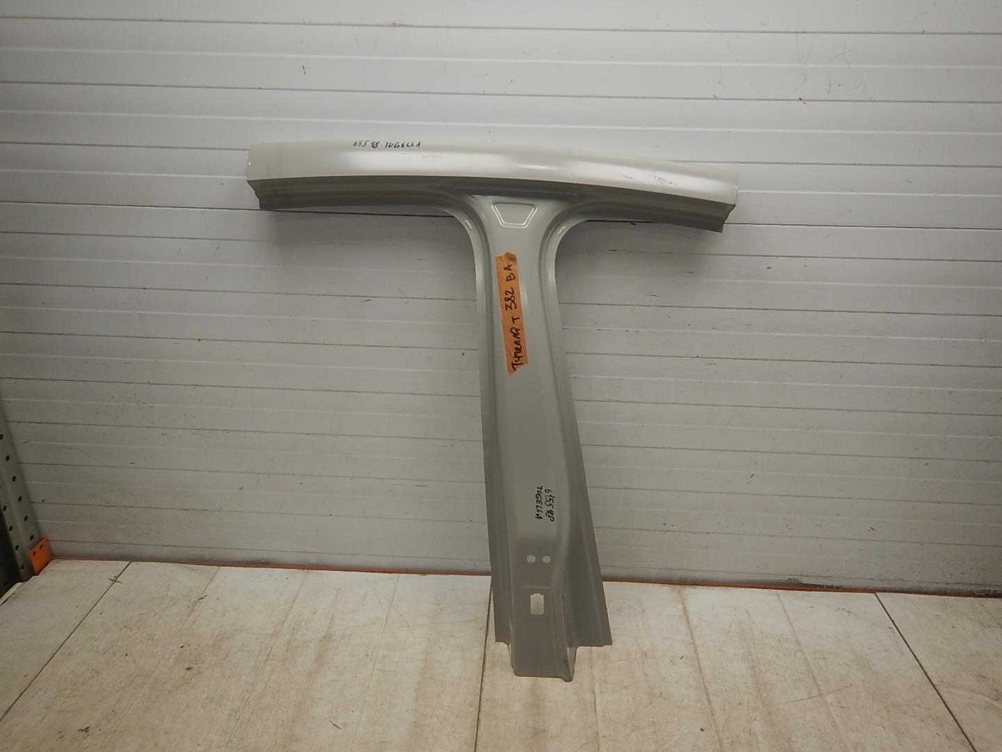 Кузовной элемент