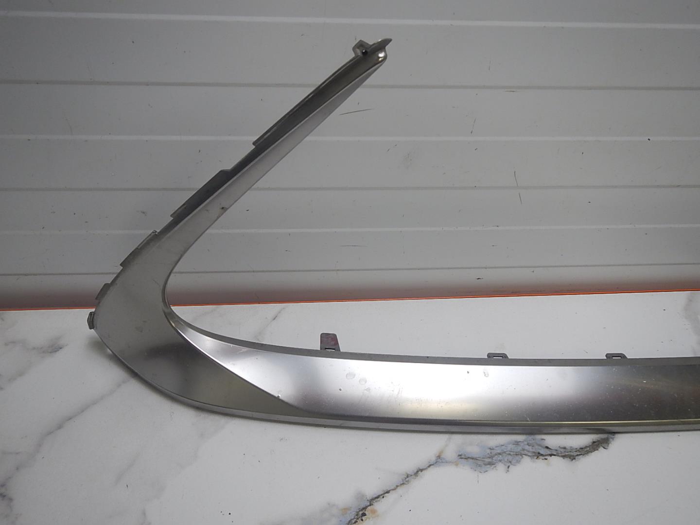 Накладка на решетку радиатора