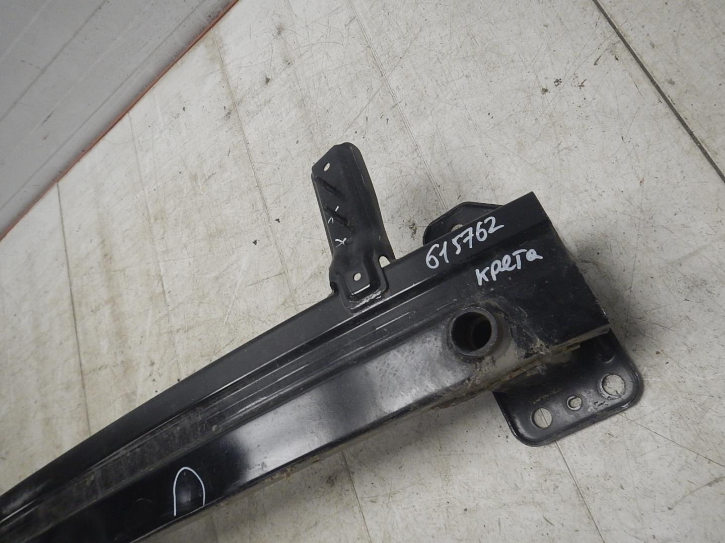 Усилитель переднего бампера