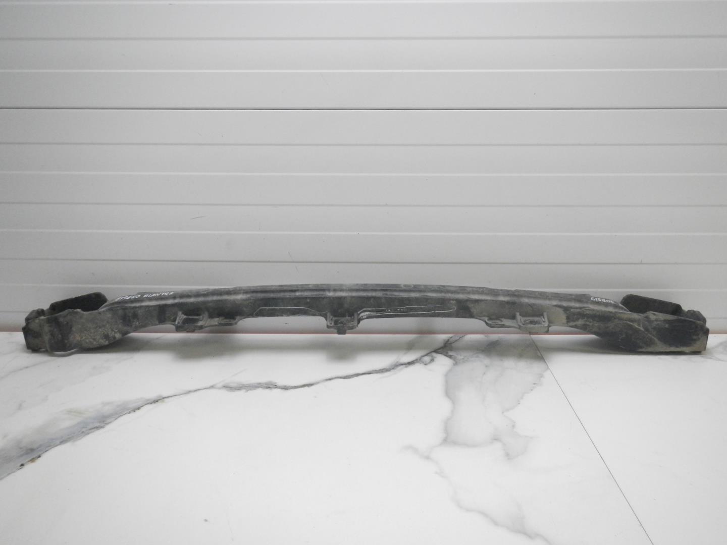 Усилитель заднего бампера