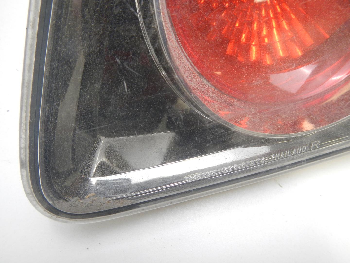 Фонарь задний внутренний правый