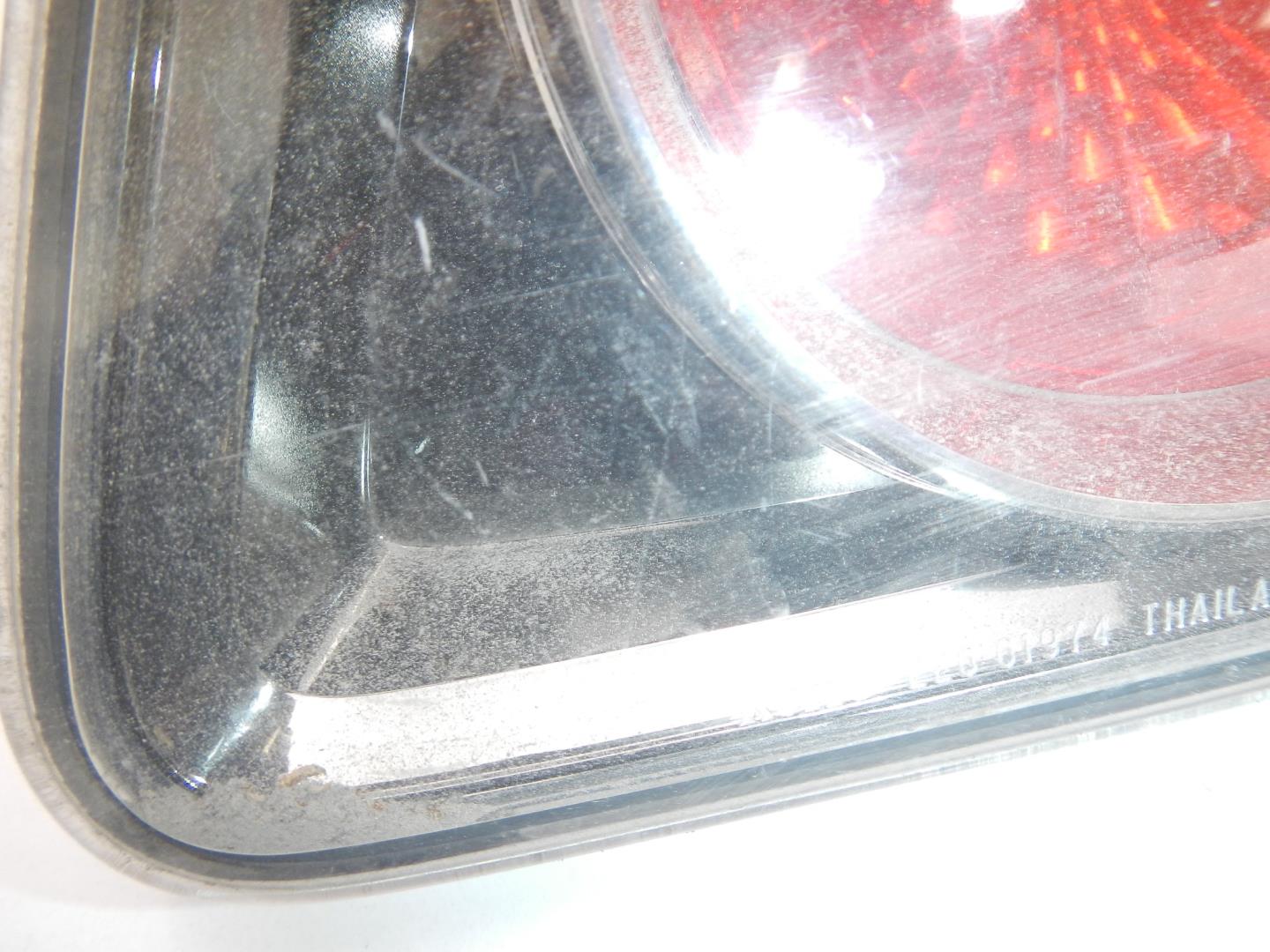 Фонарь задний внутренний правый