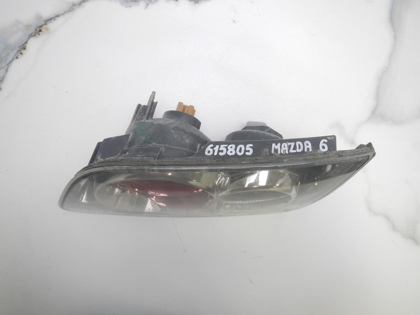 Фонарь задний внутренний правый