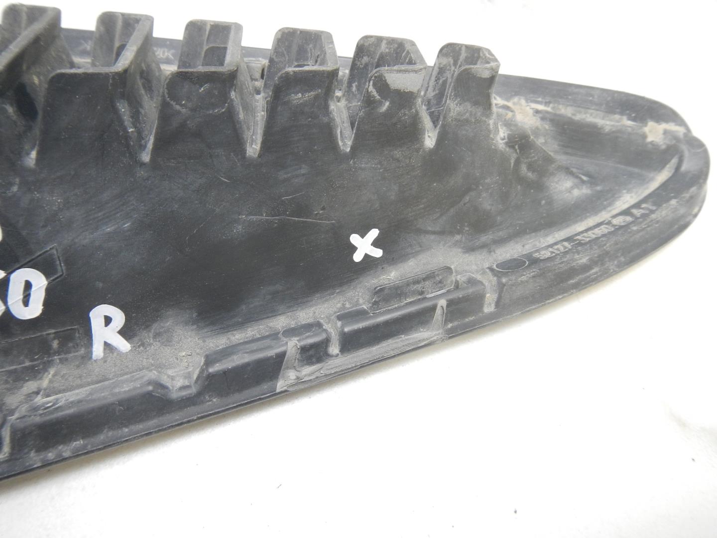 Решетка в бампер правая