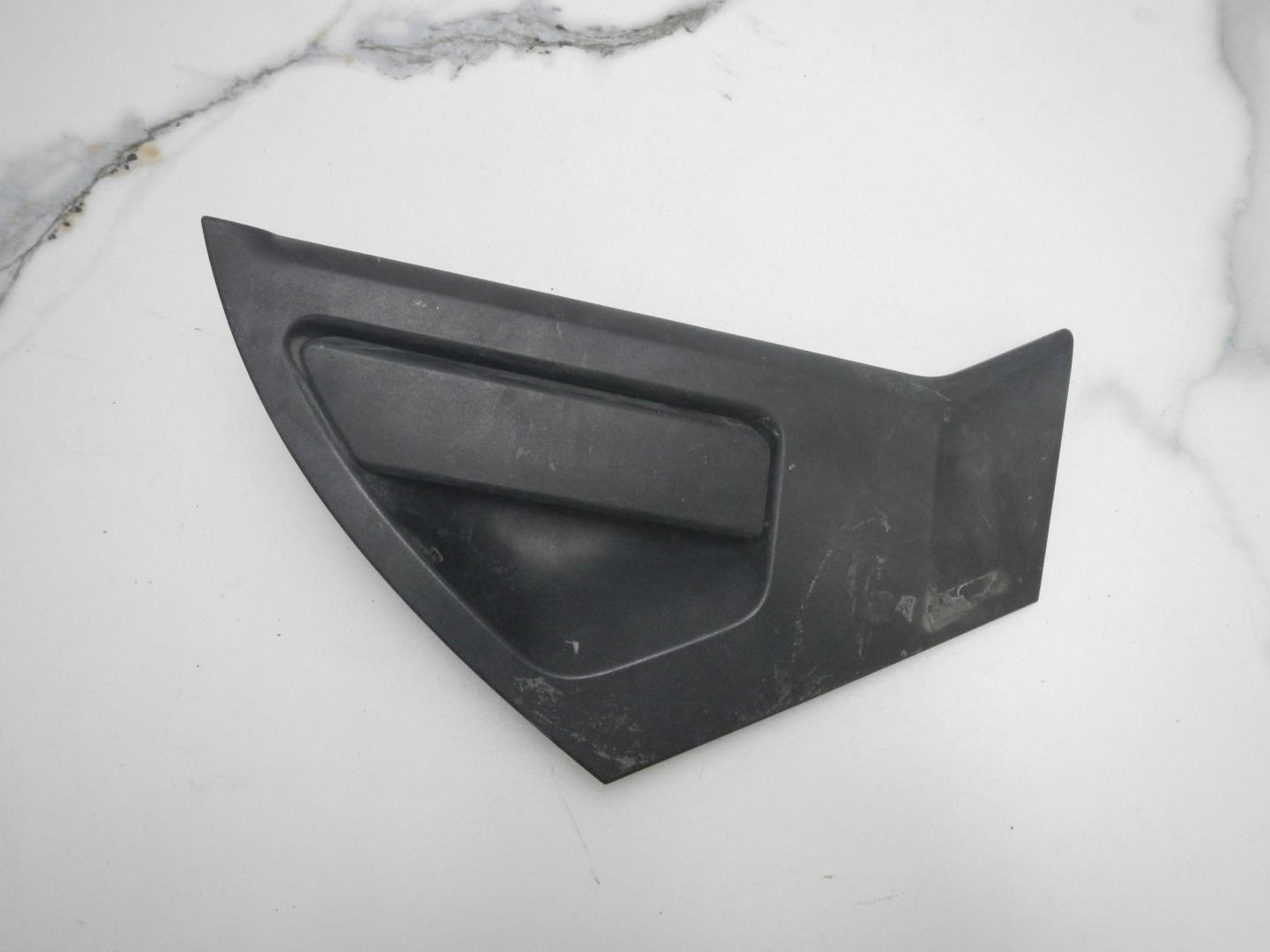 Ручка двери задней наружная левая