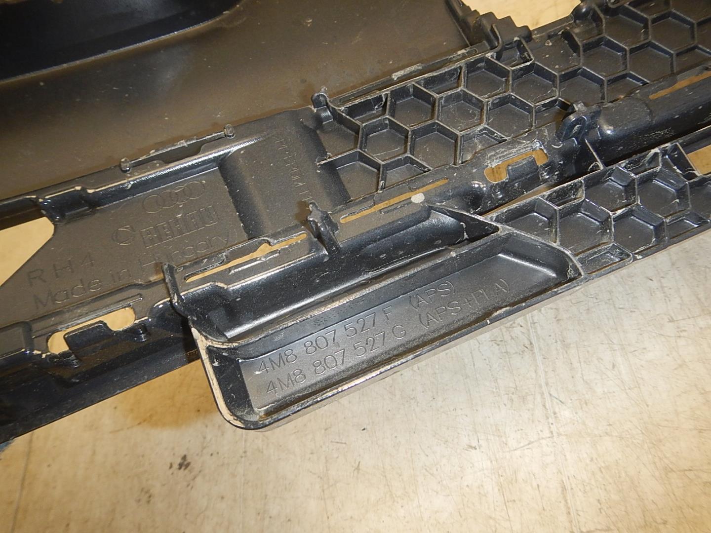 Бампер задний