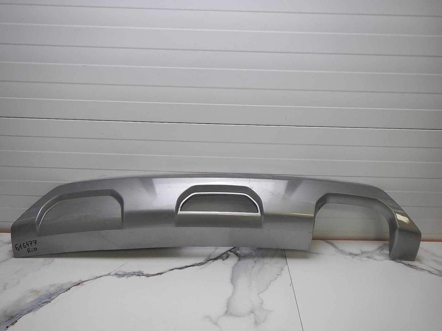 Накладка заднего бампера