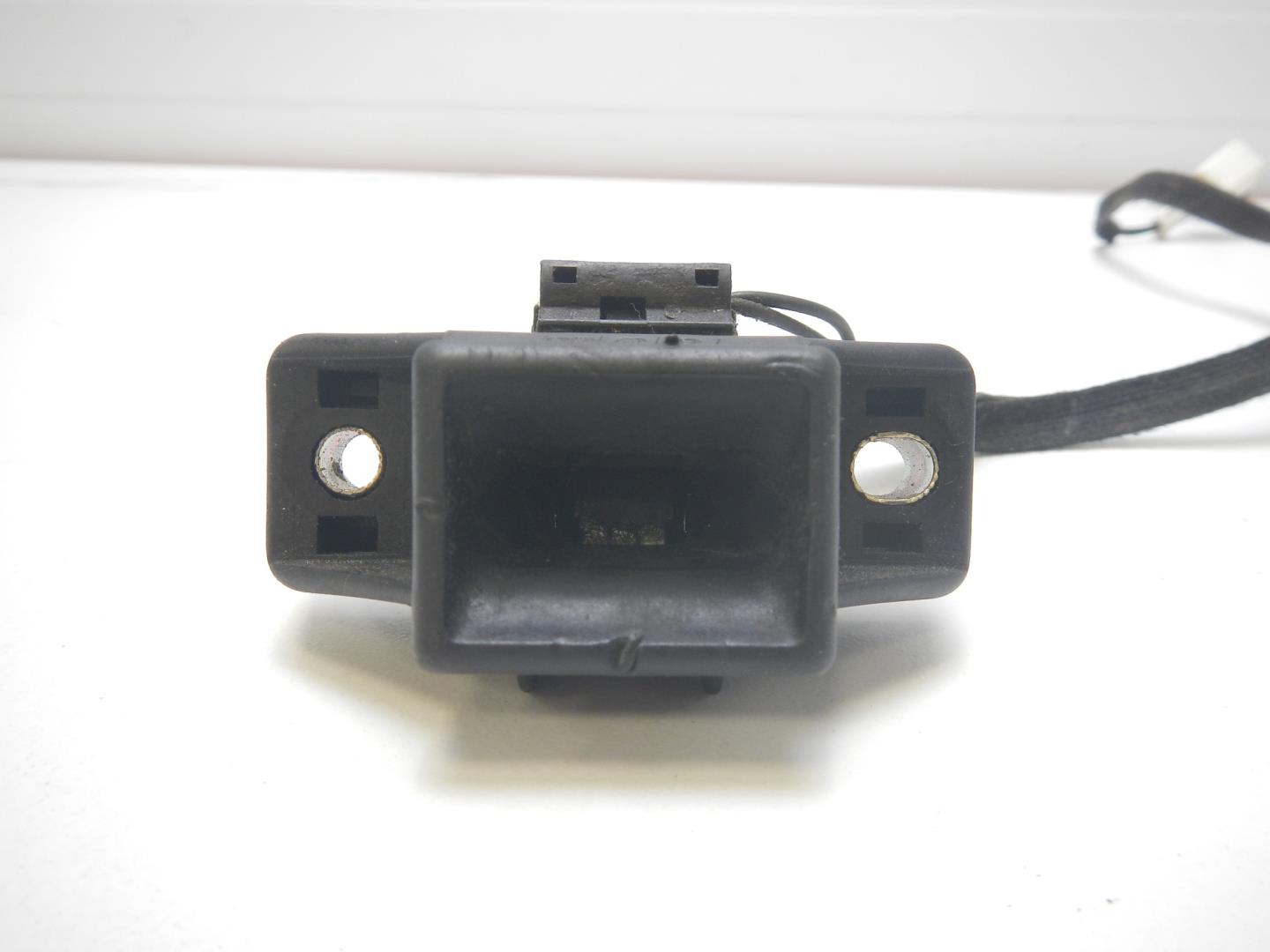 Замок багажника для Kangoo (KC#) 1997-2007
