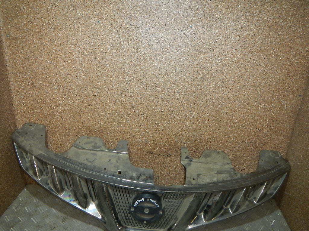 Решетка радиатора