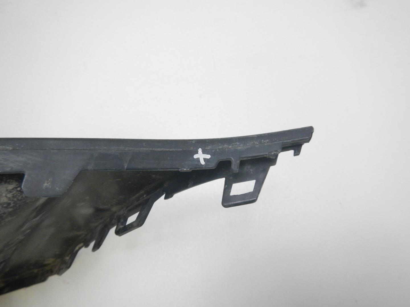 Решетка в бампер правая