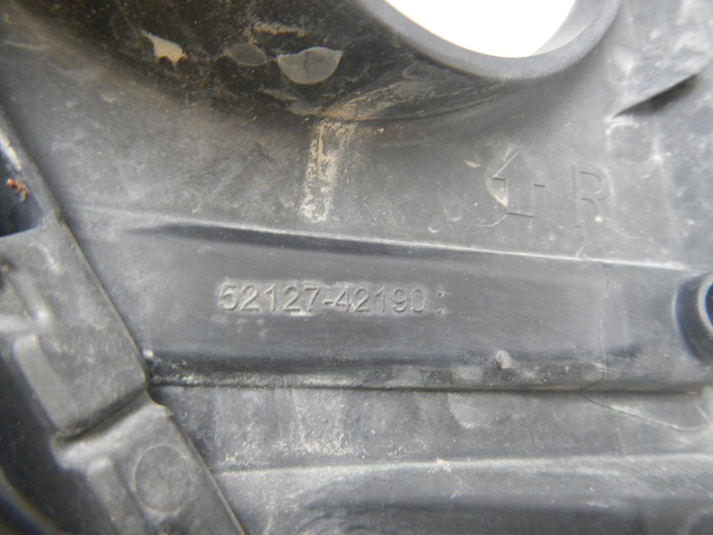 Решетка в бампер правая