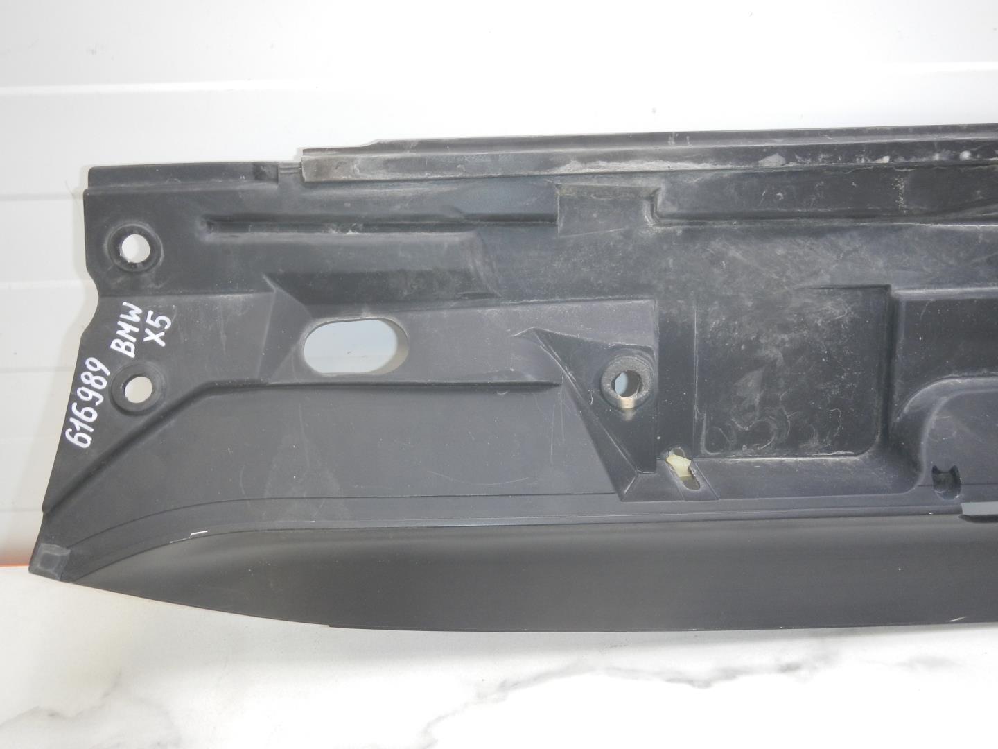 Спойлер (дефлектор) крышки багажника