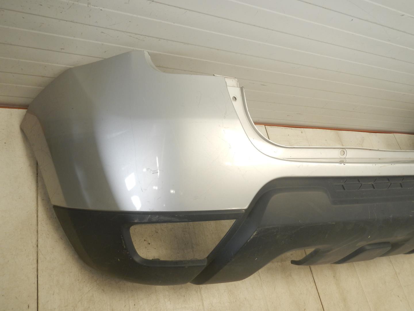 Бампер задний