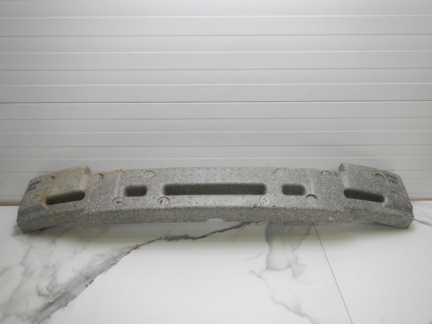 Наполнитель переднего бампера