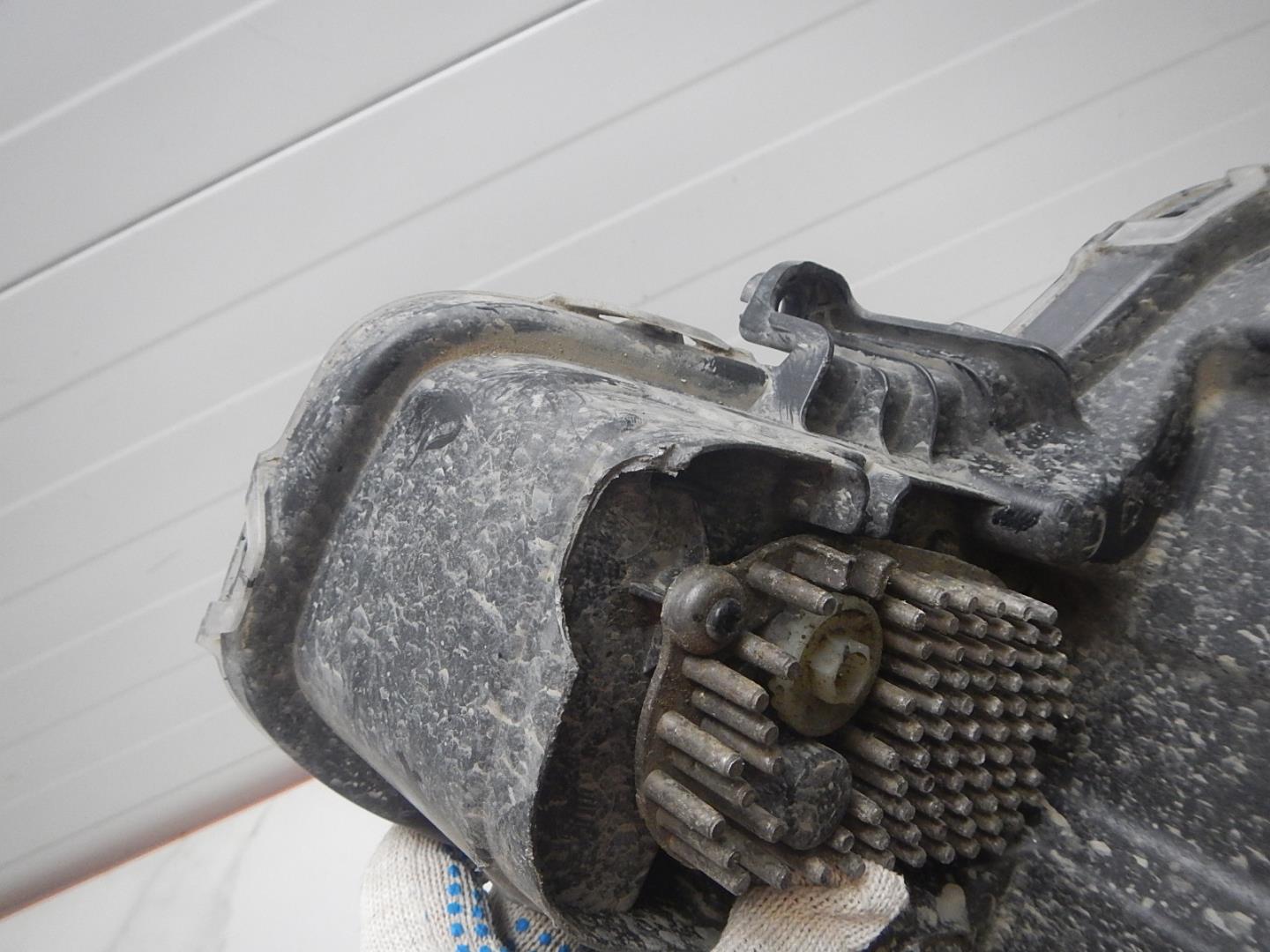 Фара дневного света левая (ходовые огни)