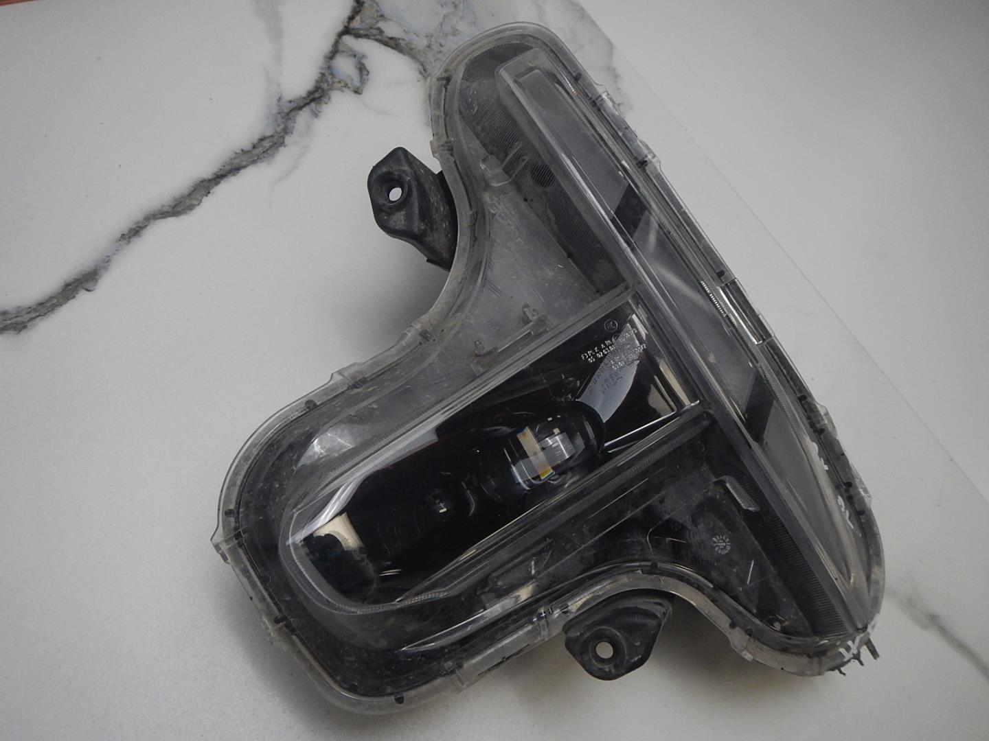 Фара дневного света левая (ходовые огни)