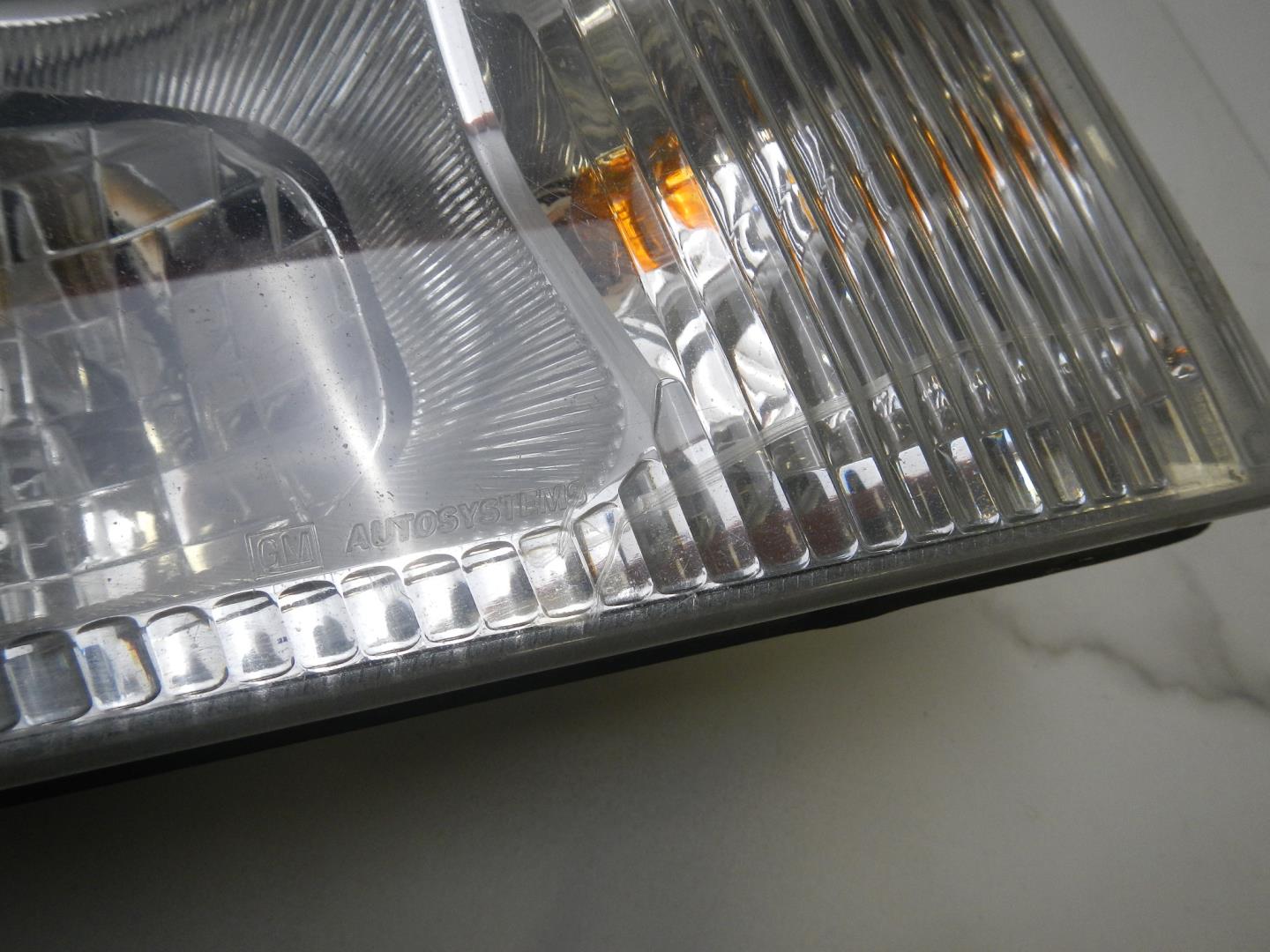 Фара правая