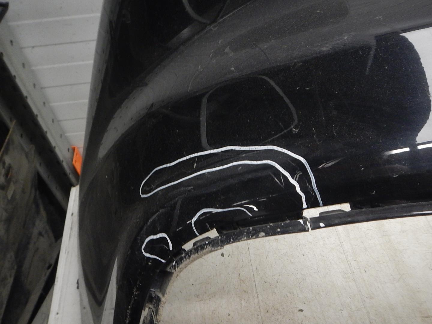 Бампер задний