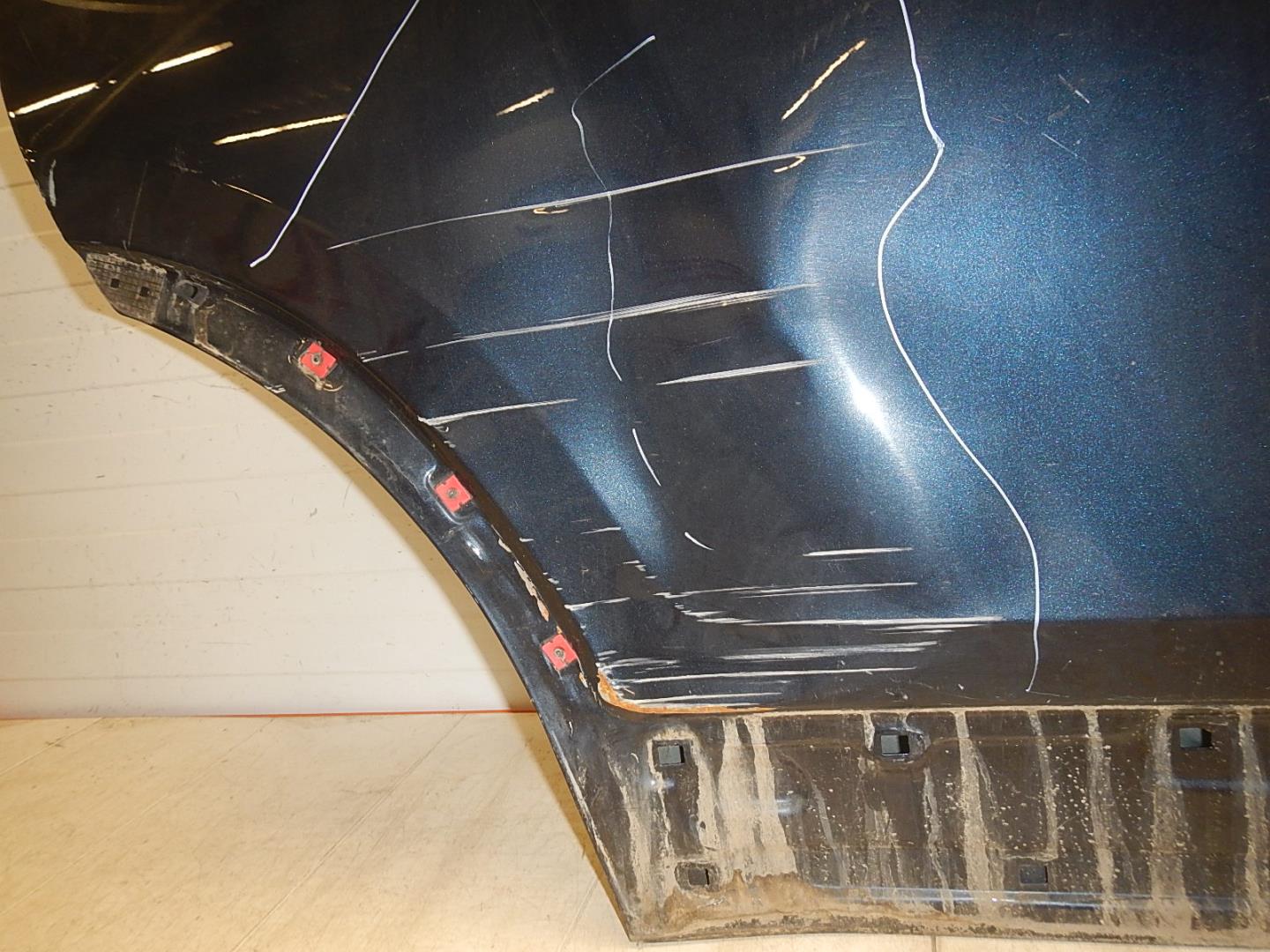 Дверь задняя правая