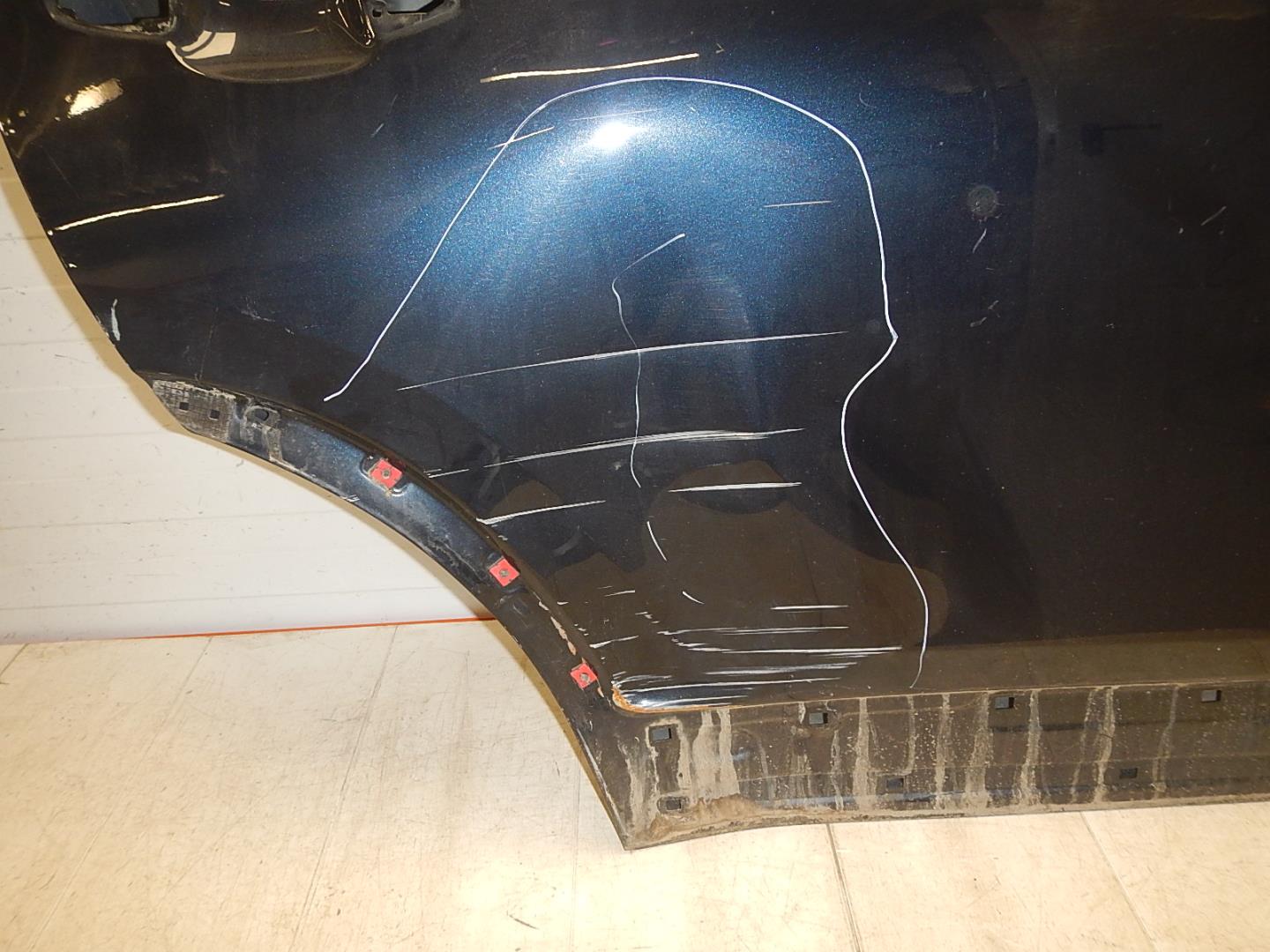 Дверь задняя правая