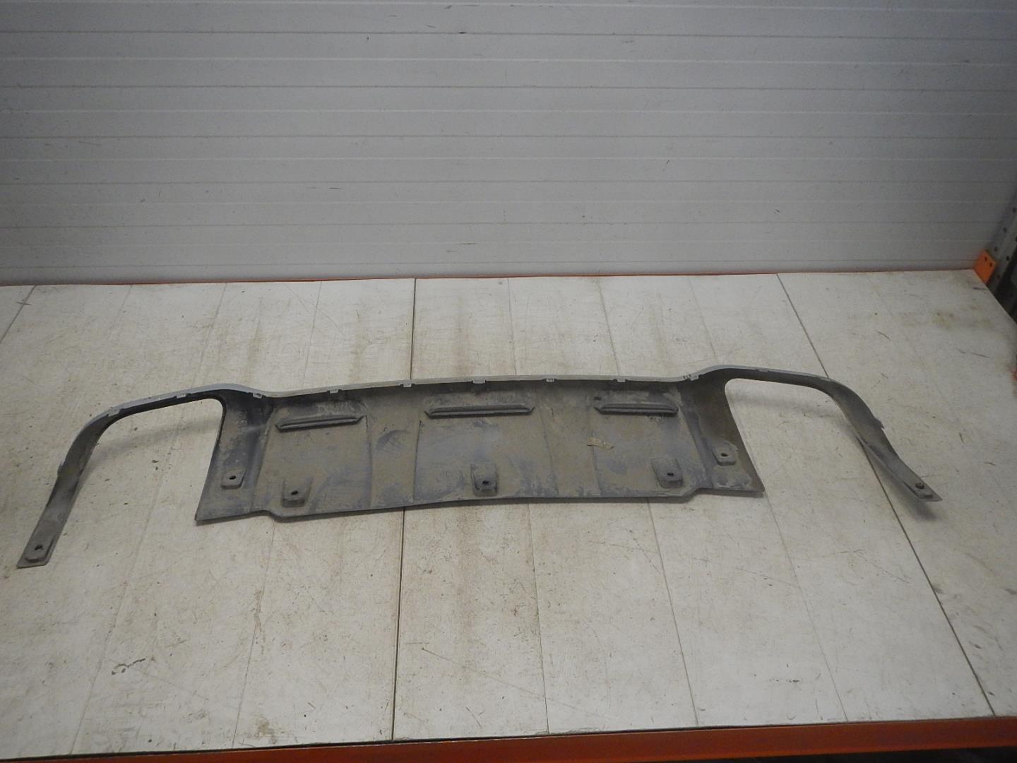 Накладка заднего бампера