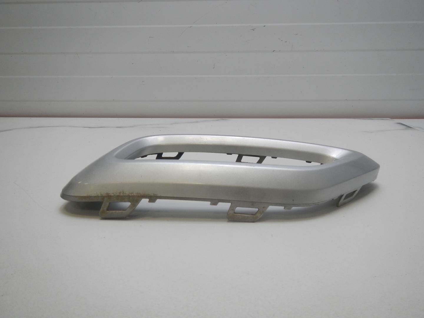 Накладка заднего бампера левая