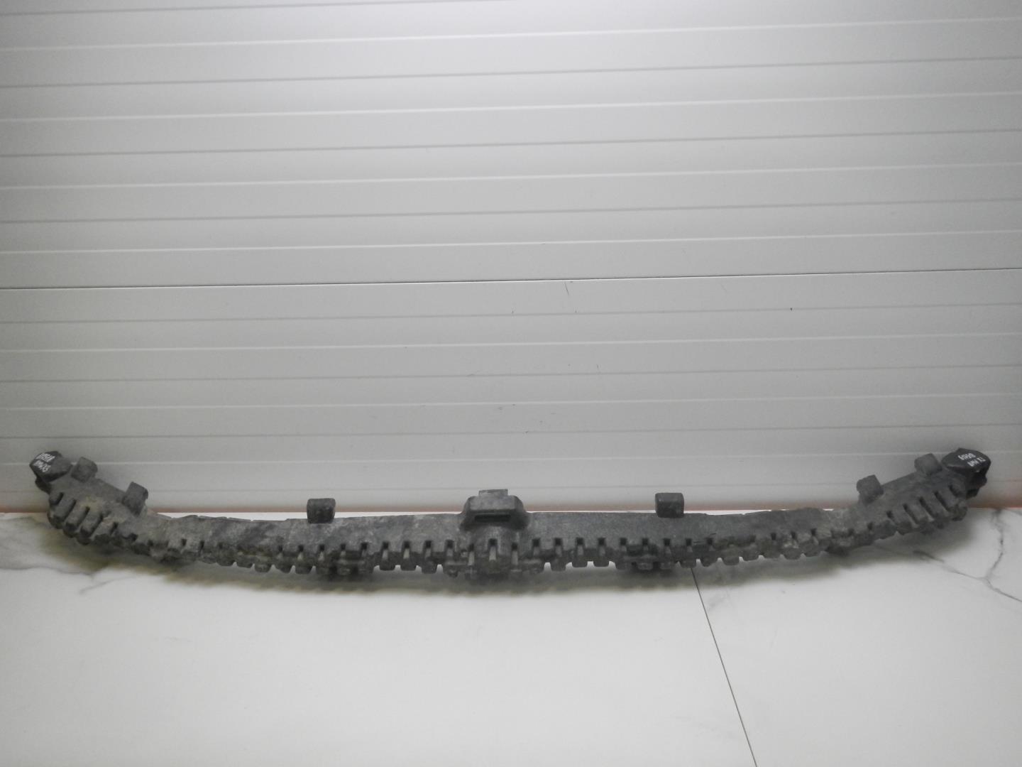 Наполнитель переднего бампера