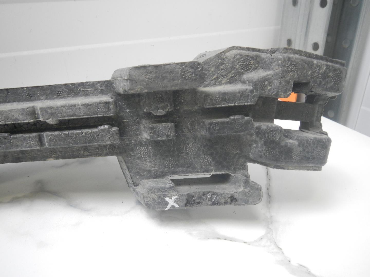 Наполнитель переднего бампера