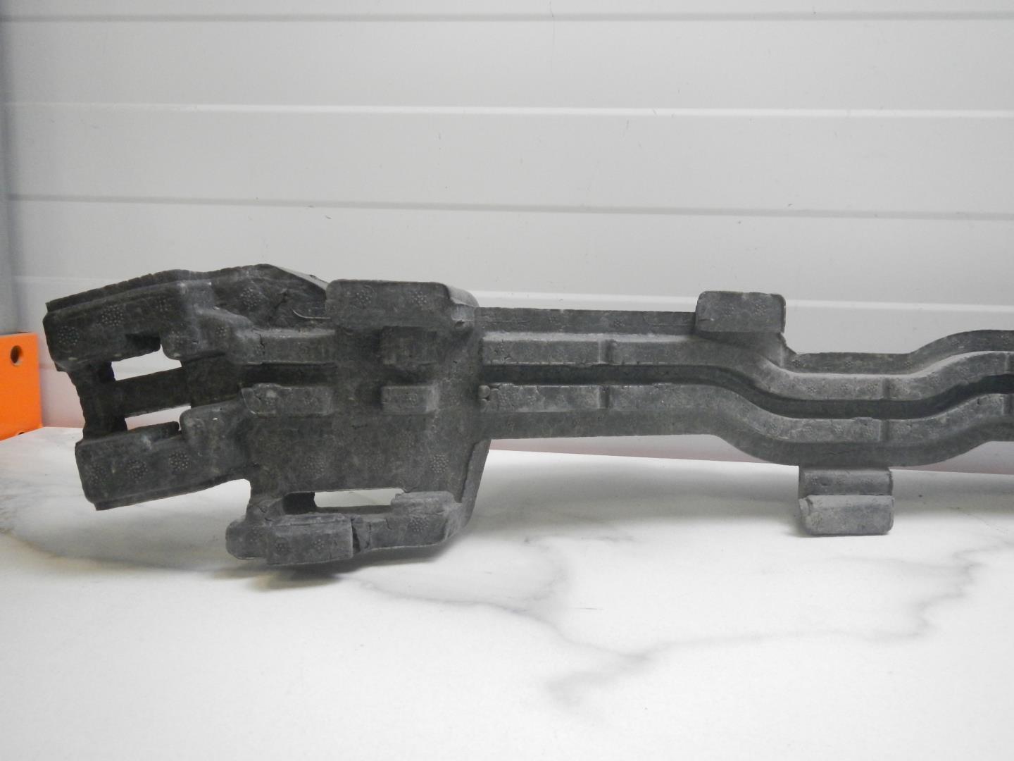 Наполнитель переднего бампера