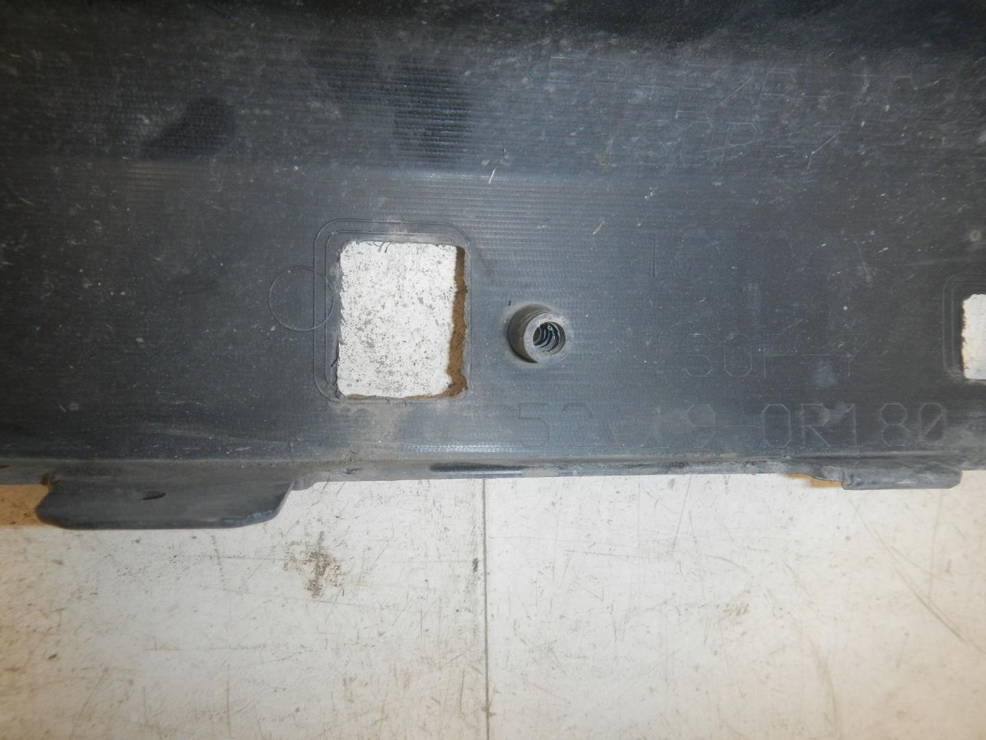 Бампер передний