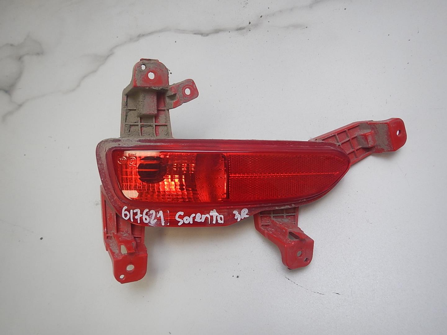 Фонарь задний противотуманный