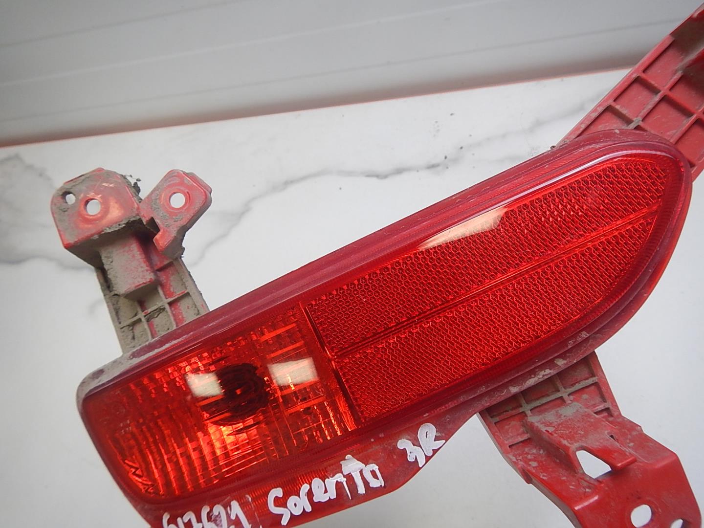 Фонарь задний противотуманный