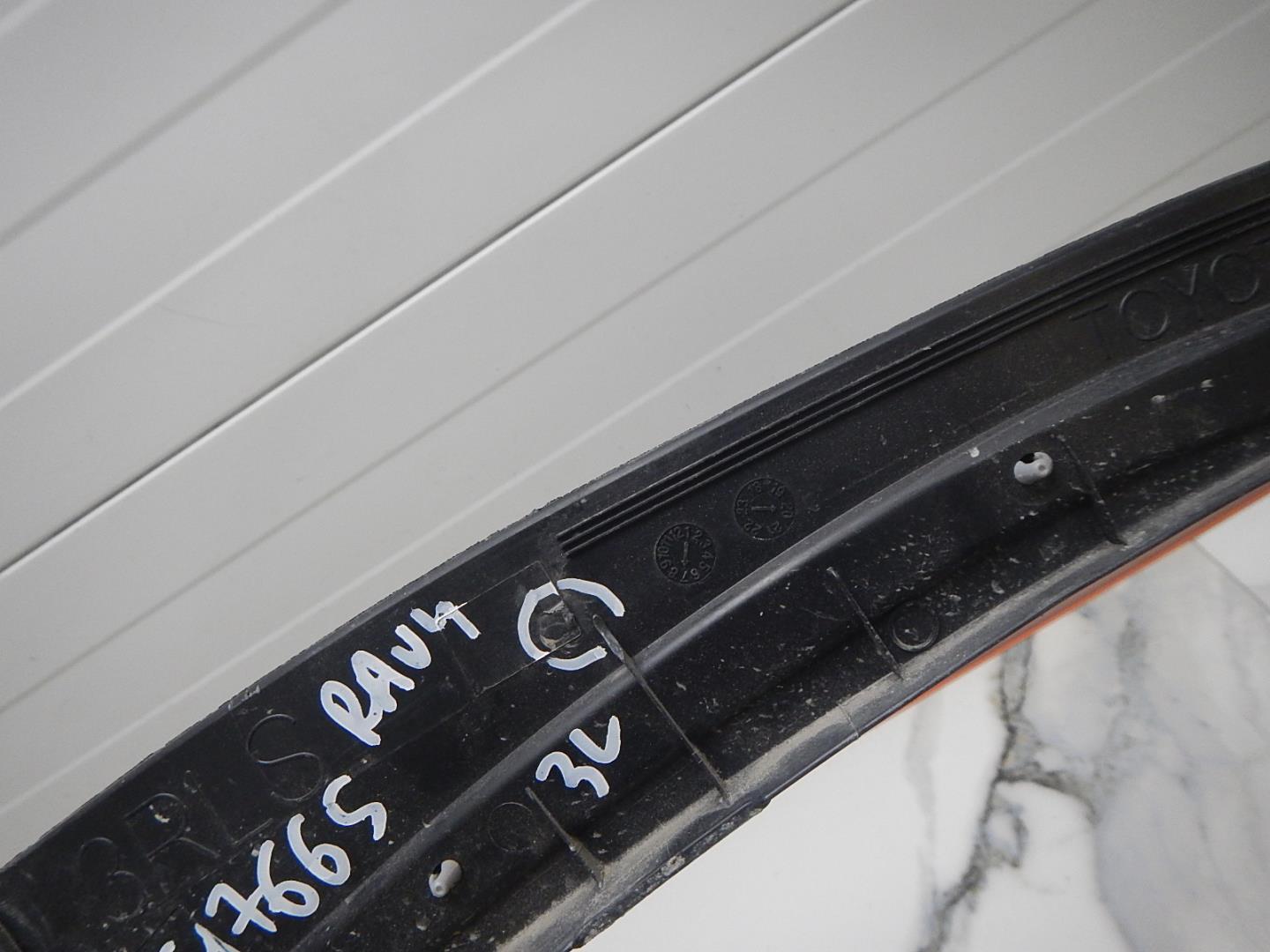 Накладка двери задней левой