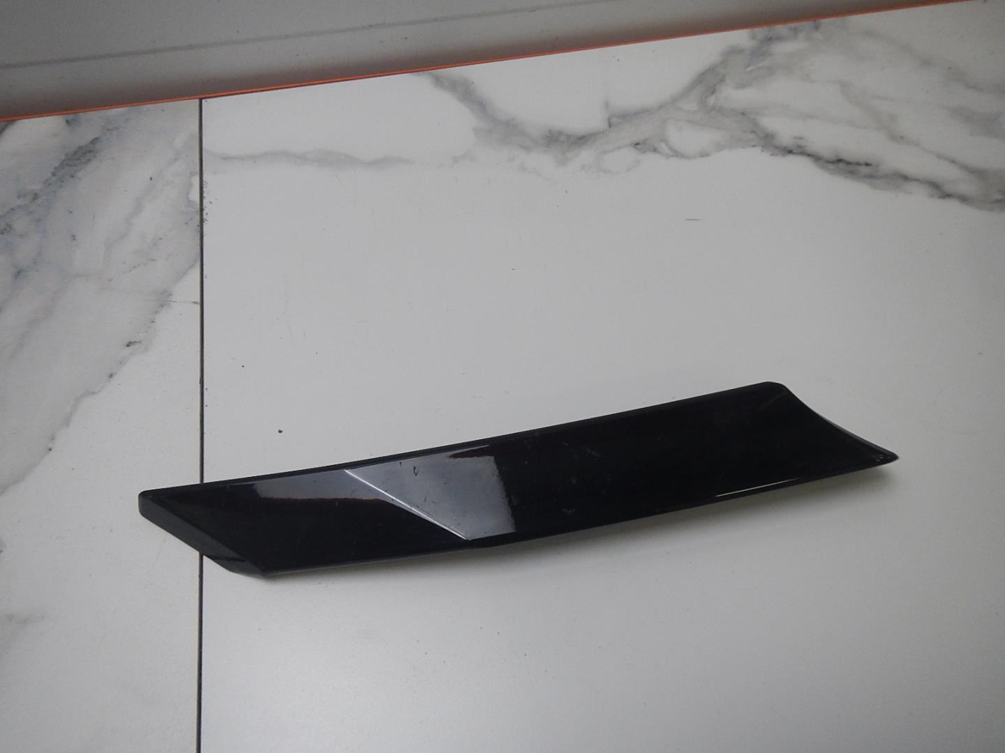 Накладка заднего крыла левого