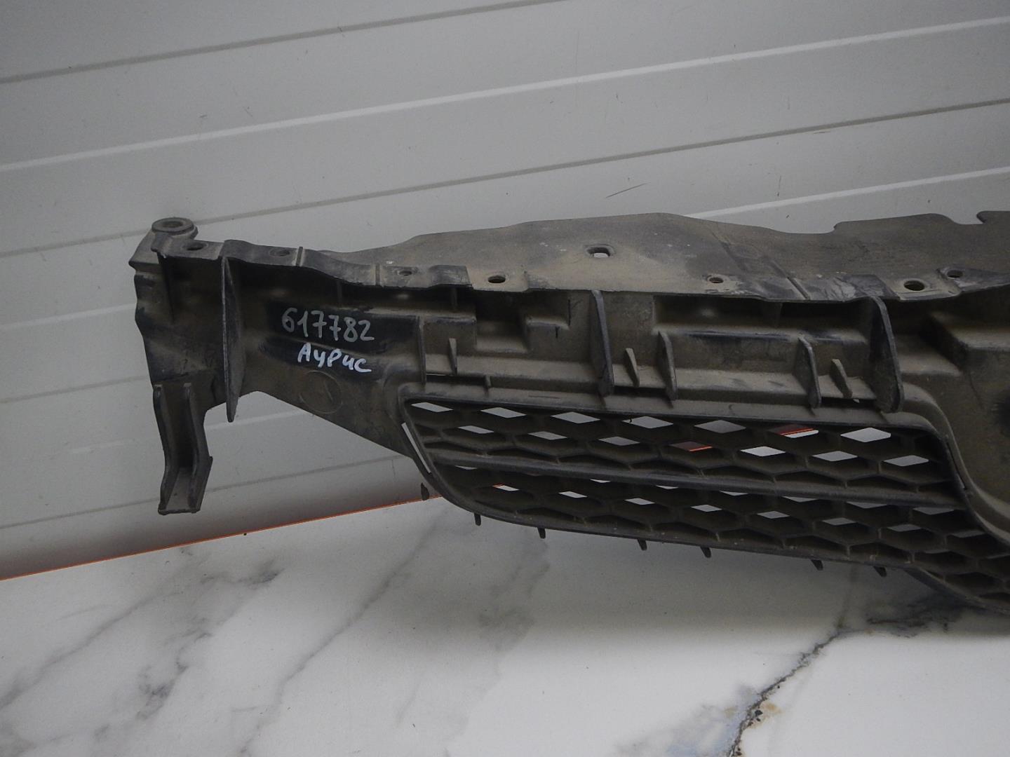 Решетка радиатора