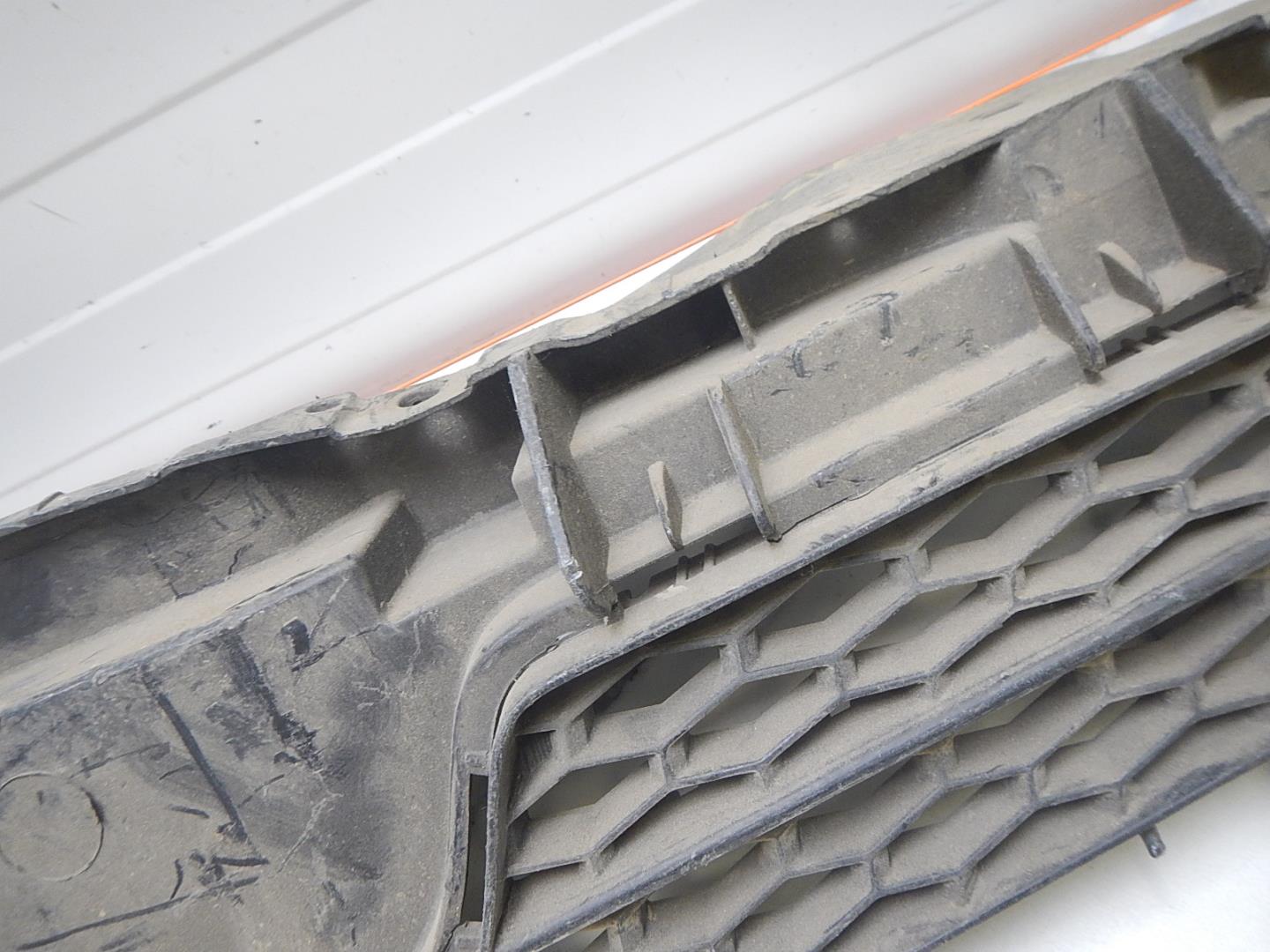 Решетка радиатора