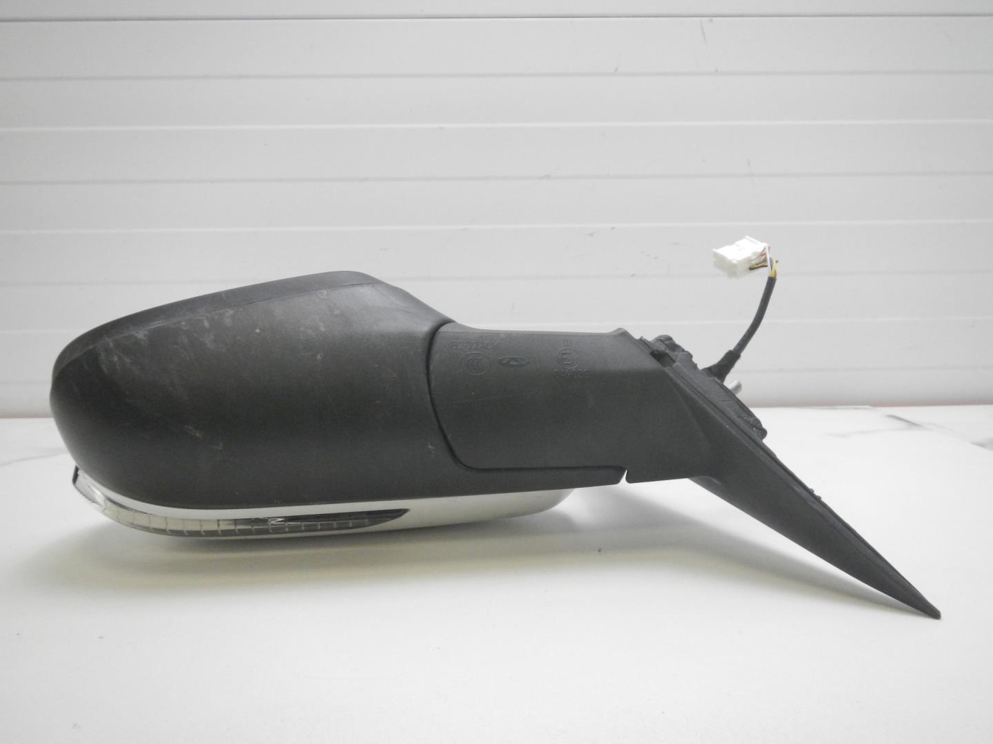 Зеркало левое электрическое