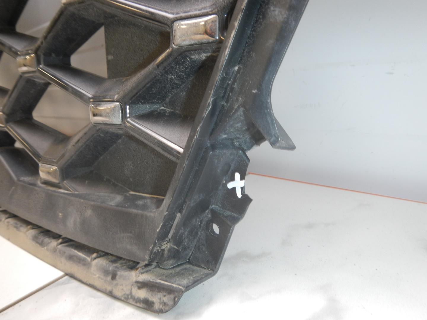 Решетка радиатора