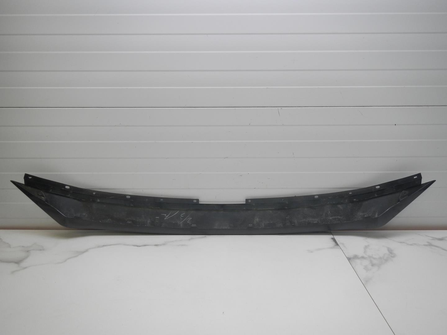 Накладка на решетку радиатора