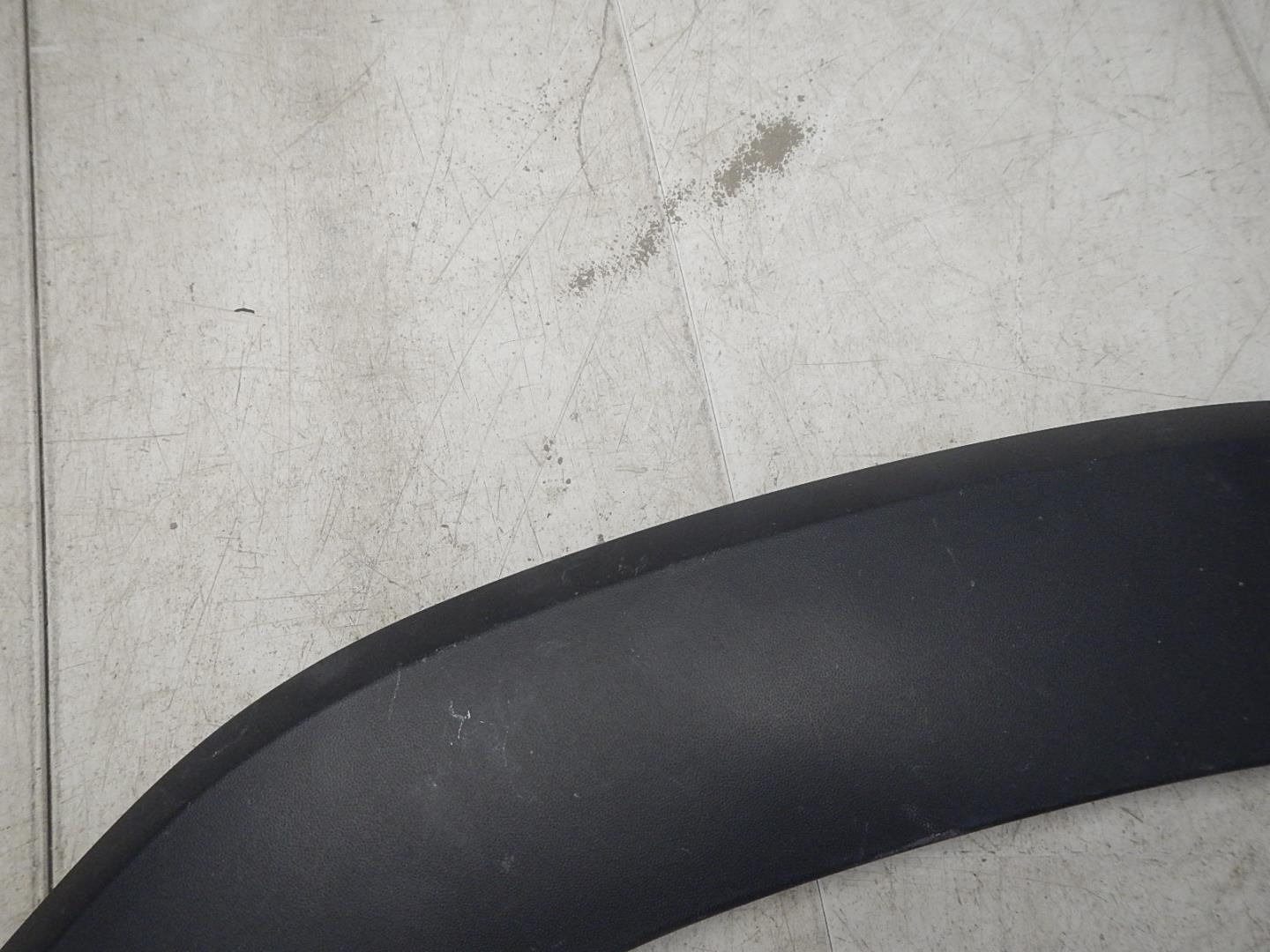 Накладка двери задней левой