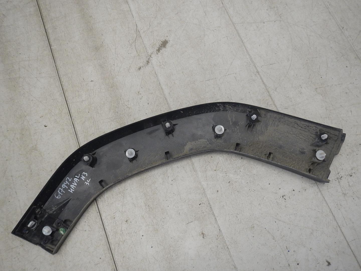 Накладка двери задней левой