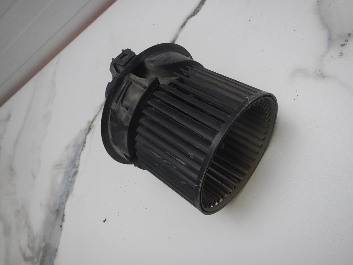 Моторчик печки