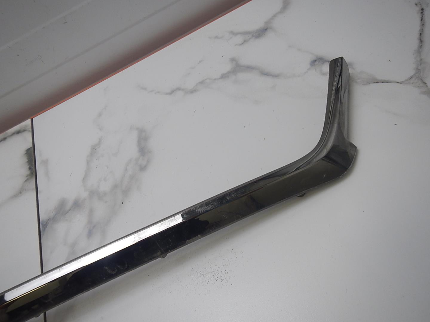 Накладка на решетку радиатора