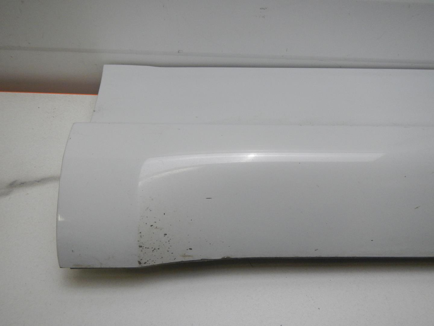 Накладка двери задней правой