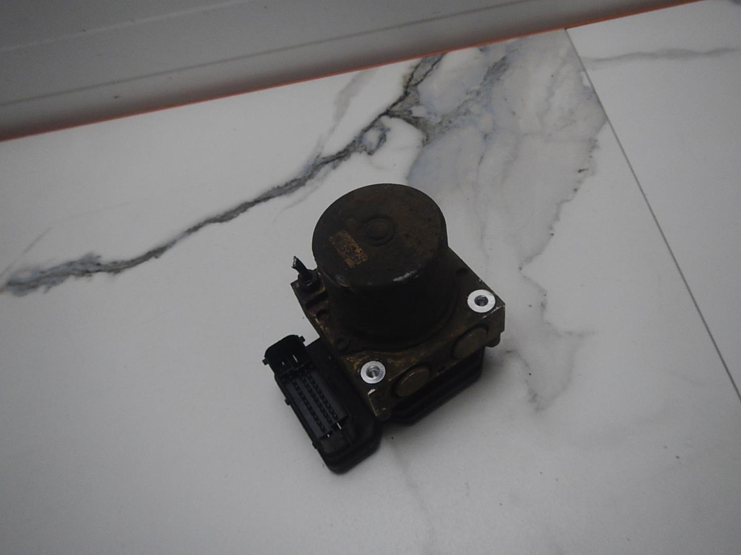 Блок ABS (насос)